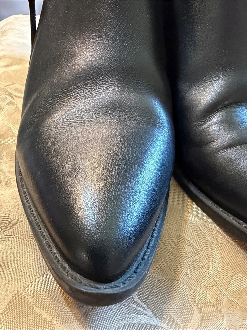Chelsea & Violet Black Leather Pointed Ankle Boot